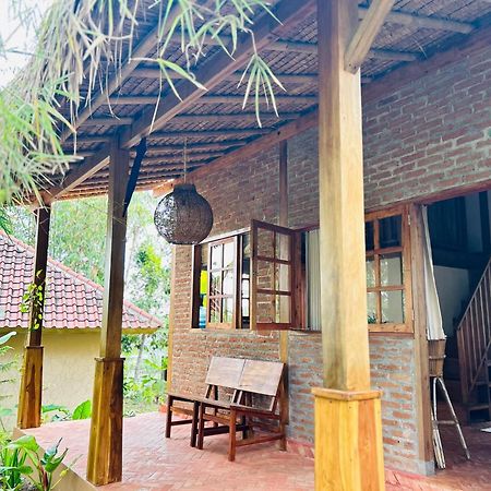 Santai House Apartman Tetebatu Kültér fotó