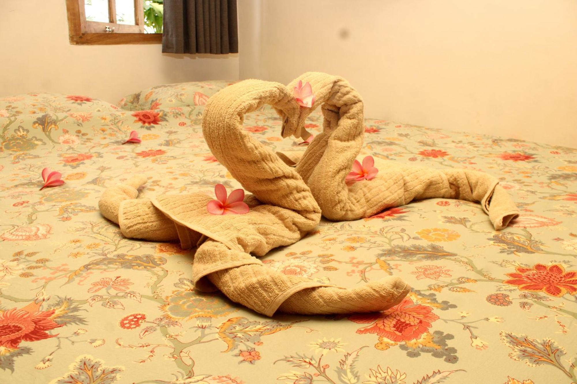 Santai House Apartman Tetebatu Kültér fotó